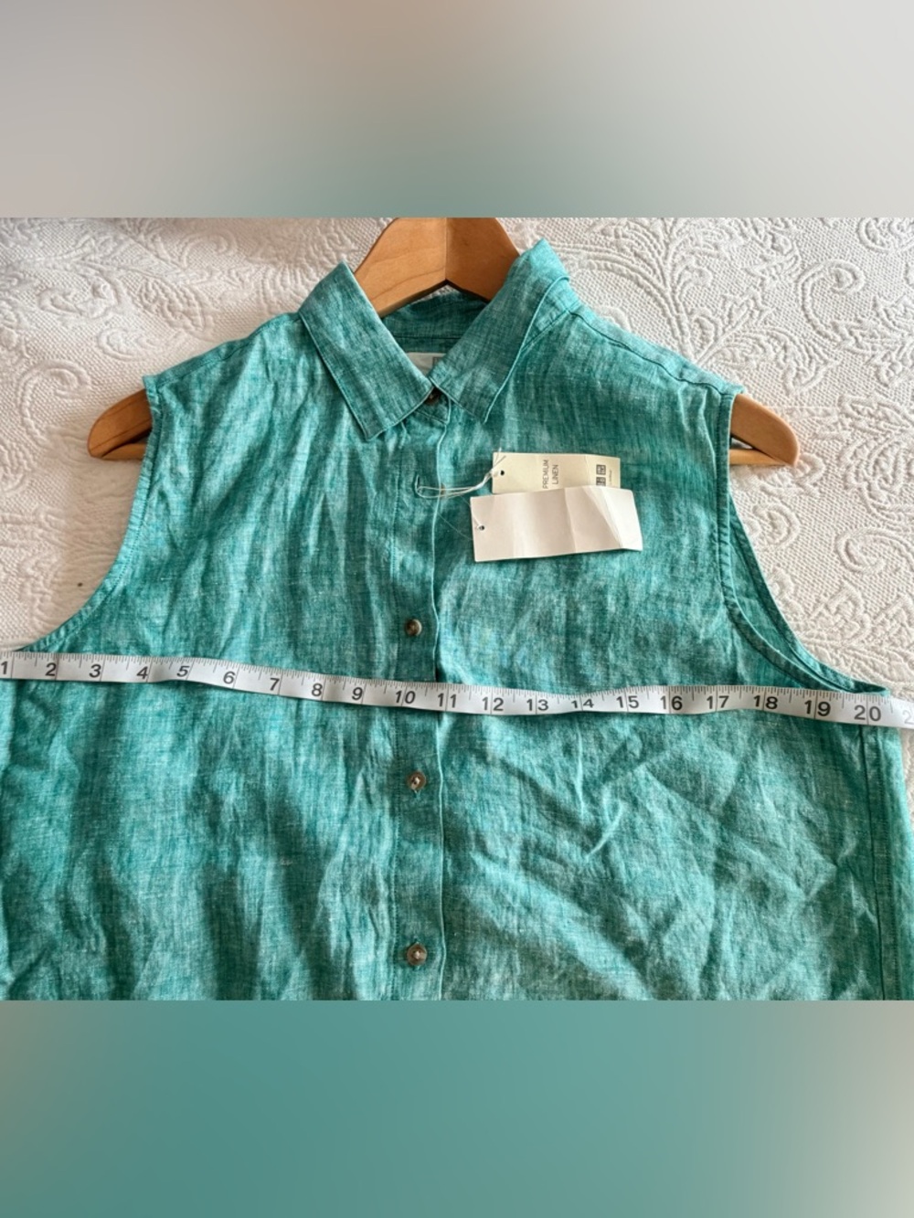 New Uniqlo Teal Sleeveless Button-Down Linen Shirt - Picture 7 of 8